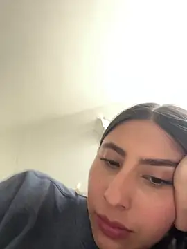 Ameellie online show from March 27, 7:47 pm