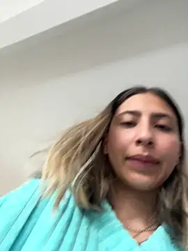 Ameellie online show from May 29, 2:48 pm