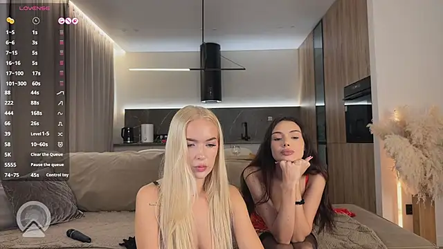 Snapshot of eva_m1racle_ chatting on October 25, 6:26 pm eva m1racle  online show from October 25, 6:26 pm