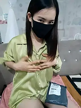 I AM NOT A SLUT online show from September 18, 3:27 am