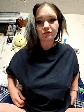 XxxonlyinexxX online show from September 18, 5:06 am