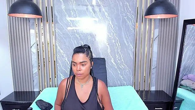 CiaraHarris online show from November 4, 7:19 pm