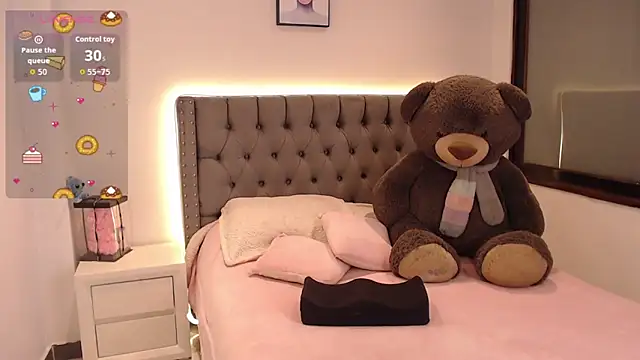 Nicols66 online show from January 15, 11:33 pm