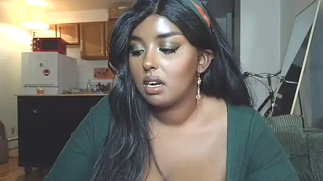 Snapshot of SiminFox chatting on October 7, 1:43 am SiminFox online show from October 7, 1:43 am