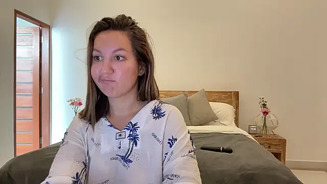 Snapshot of Nelly_Fischer chatting on September 27, 1:35 am Nelly Fischer online show from September 27, 1:35 am