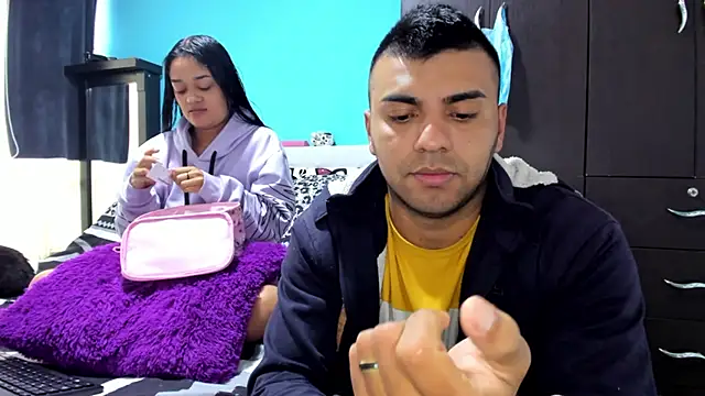 Snapshot of 2ScarletandRyan8 chatting on October 1, 11:48 am 2ScarletandRyan8 online show from October 1, 11:48 am