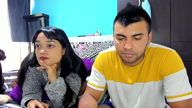 Snapshot of 2ScarletandRyan8 chatting on October 15, 5:04 pm 2ScarletandRyan8 online show from October 15, 5:04 pm