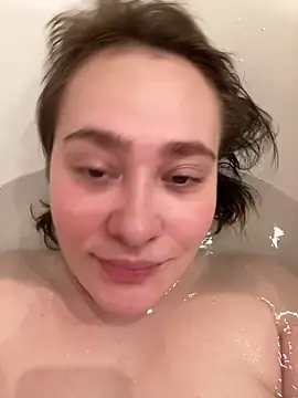 Golumm online show from October 31, 1:26 pm