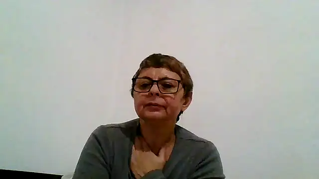 roseblak42 online show from November 6, 6:25 pm