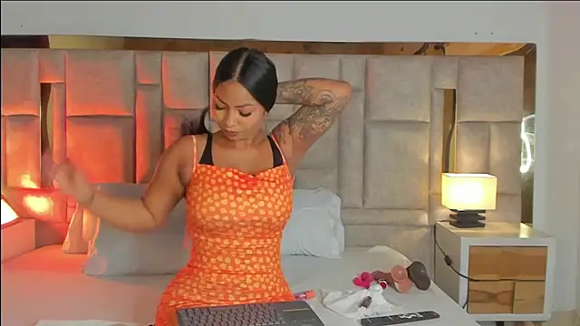 Miss Abigail  online show from February 1, 12:59 pm