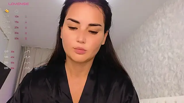 LaraSkinny online show from October 21, 2:26 am