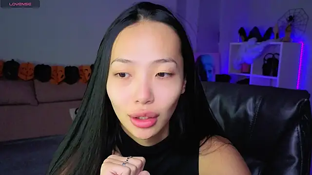  MIURA  online show from October 29, 1:10 am