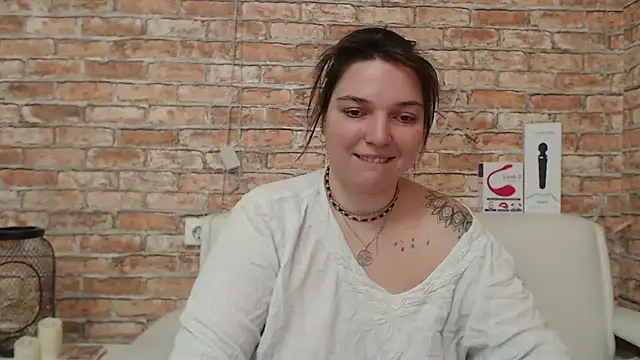 Snapshot of Amelia_Kiss_ chatting on October 24, 1:01 am Amelia Kiss  online show from October 24, 1:01 am