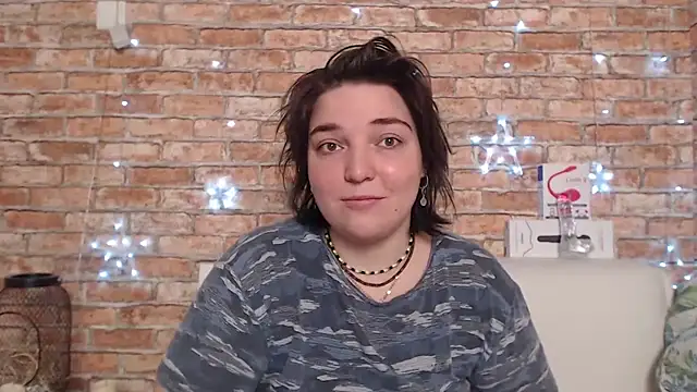 Snapshot of Amelia_Kiss_ chatting on September 13, 12:40 am Amelia Kiss  online show from September 13, 12:40 am