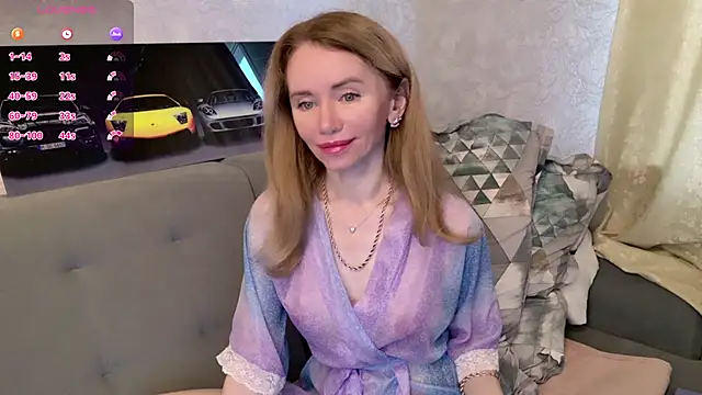 Snapshot of Bambixxxbaby chatting on September 19, 5:39 am Bambixxxbaby online show from September 19, 5:39 am