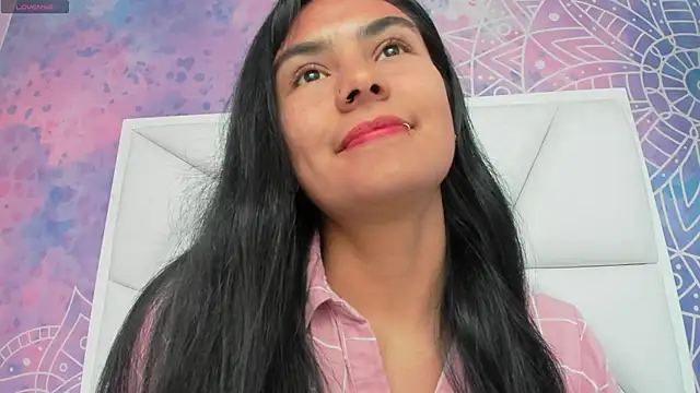 atilanadiaz7 online show from September 18, 4:38 pm