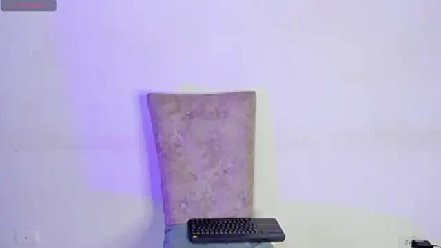 Camila Coxx online show from April 14, 4:56 am