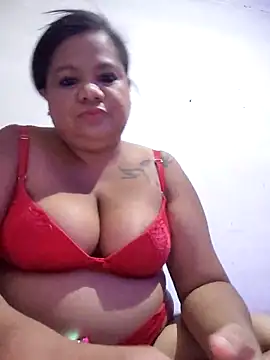 Carlabrasileira online show from February 19, 9:57 pm