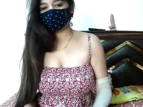 Gloie4u online show from January 9, 9:46 am