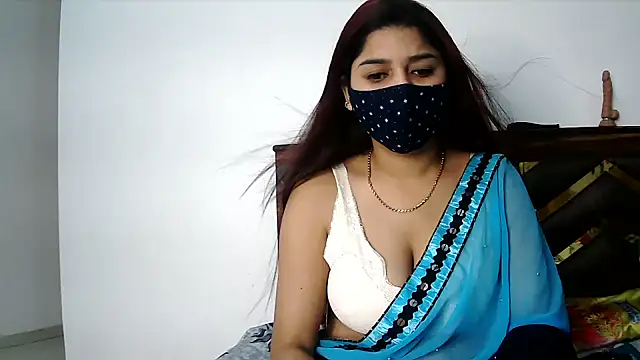 Snapshot of Gloie4u chatting on October 30, 9:00 am Gloie4u online show from October 30, 9:00 am