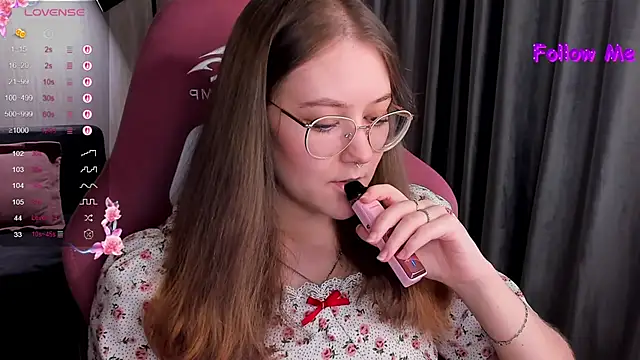 bunny bubble online show from October 13, 11:40 pm