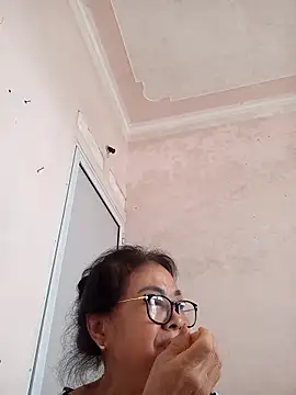 Hotestlove online show from March 29, 9:19 am