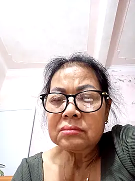 Hotestlove online show from March 6, 2:01 pm