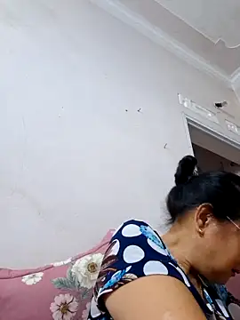 Hotestlove online show from March 18, 9:14 am