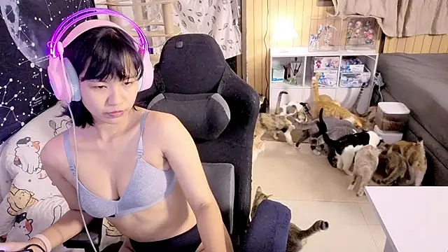 Snapshot of Kana_G chatting on September 16, 2:47 pm Kana G online show from September 16, 2:47 pm