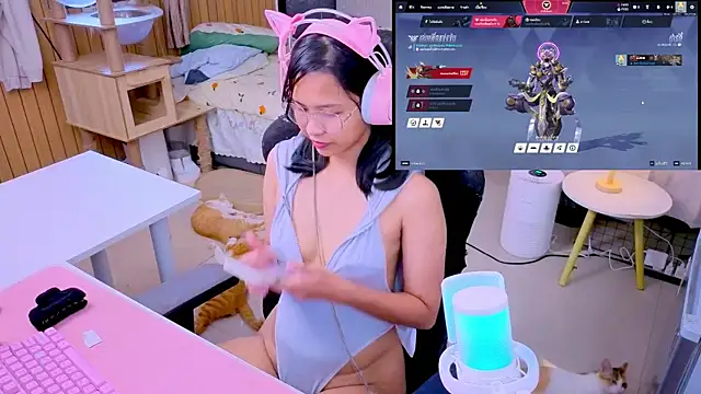 Kana G online show from April 12, 7:11 am