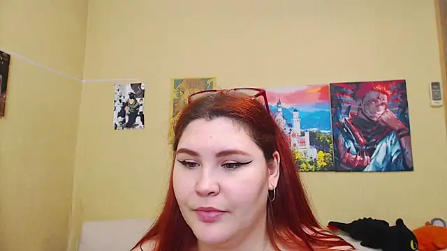 Snapshot of JuliaKeln chatting on October 22, 3:17 pm JuliaKeln online show from October 22, 3:17 pm