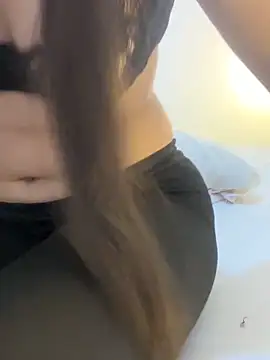 Snapshot of Chloeheather chatting on October 31, 10:47 pm Chloeheather online show from October 31, 10:47 pm