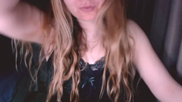 fiona cute 2 online show from May 10, 7:49 pm