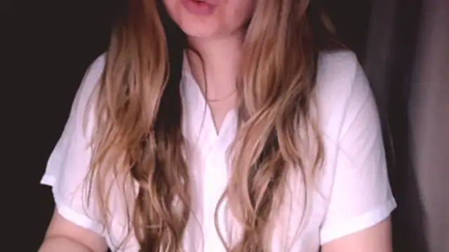 fiona cute 2 online show from March 2, 7:53 pm