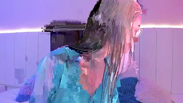 CAMILLEN PETTID online show from September 17, 11:03 pm