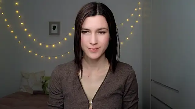 AliciaNewell online show from May 30, 5:10 pm