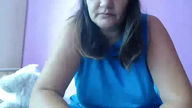 Snapshot of Lucinka1 chatting on September 12, 7:18 am Lucinka1 online show from September 12, 7:18 am