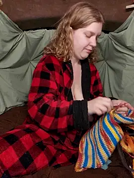 Evalain shadow online show from March 1, 11:04 pm