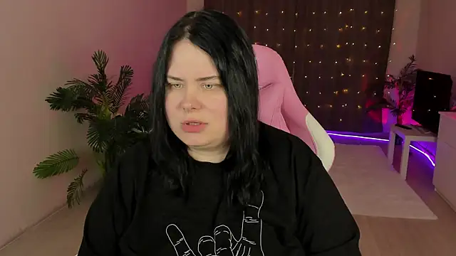 Snapshot of Akemi_BBW chatting on September 30, 5:18 pm Akemi BBW online show from September 30, 5:18 pm