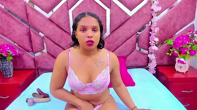 Snapshot of AnalNaugthy chatting on October 15, 11:02 am AnalNaugthy online show from October 15, 11:02 am