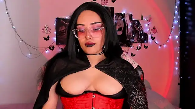 Snapshot of willow_poisson chatting on October 4, 6:12 pm willow poisson online show from October 4, 6:12 pm