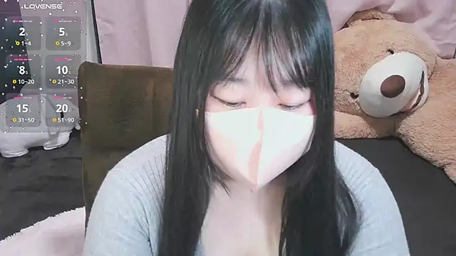 Snapshot of yuinyan3150 chatting on September 12, 2:56 am yuinyan3150 online show from September 12, 2:56 am