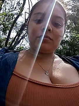 stefanie010 online show from December 14, 5:08 pm