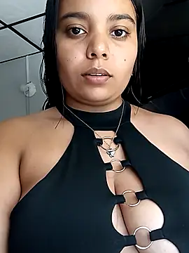 stefanie010 online show from November 22, 7:16 pm