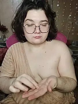 DenisHailey online show from March 31, 8:31 pm