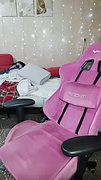 DenisHailey online show from January 10, 8:24 pm