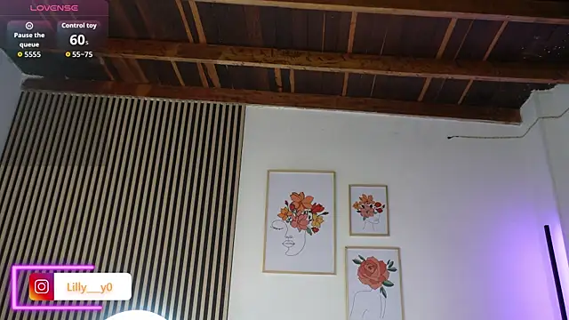 LillyDolls23 online show from January 7, 1:03 pm