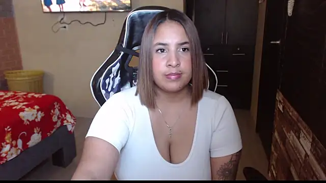 KathyHardcore69 online show from April 18, 2:47 am