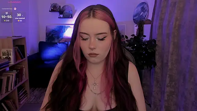 CoralineKeyns online show from August 5, 5:36 am