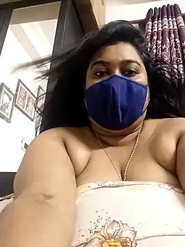 Snapshot of indianlisa5 chatting on September 13, 11:02 pm indianlisa5 online show from September 13, 11:02 pm